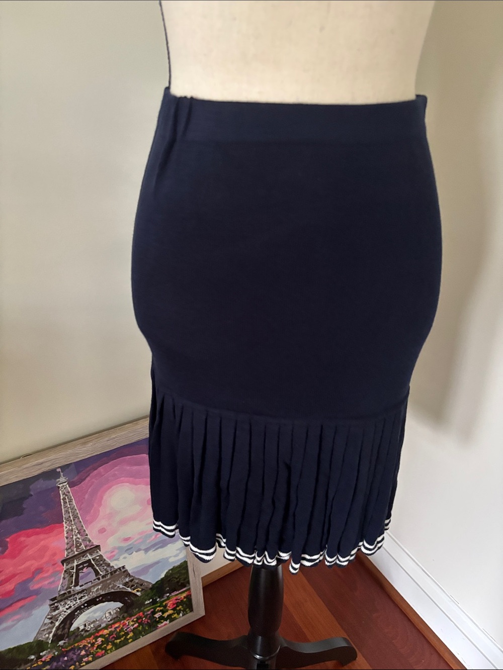 Ellen Tracy Navy Pencil Skirt with Pleated Hem and Contrast Trim